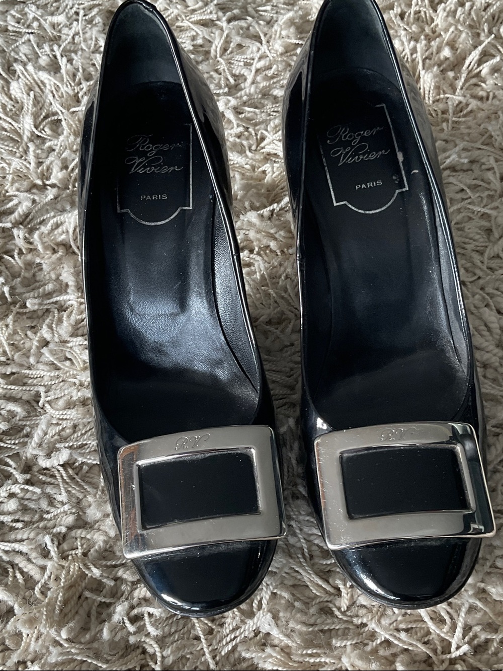 Authentic Roger Vivier Women’s Black Patent Leather Pumps with Silver Buckle
